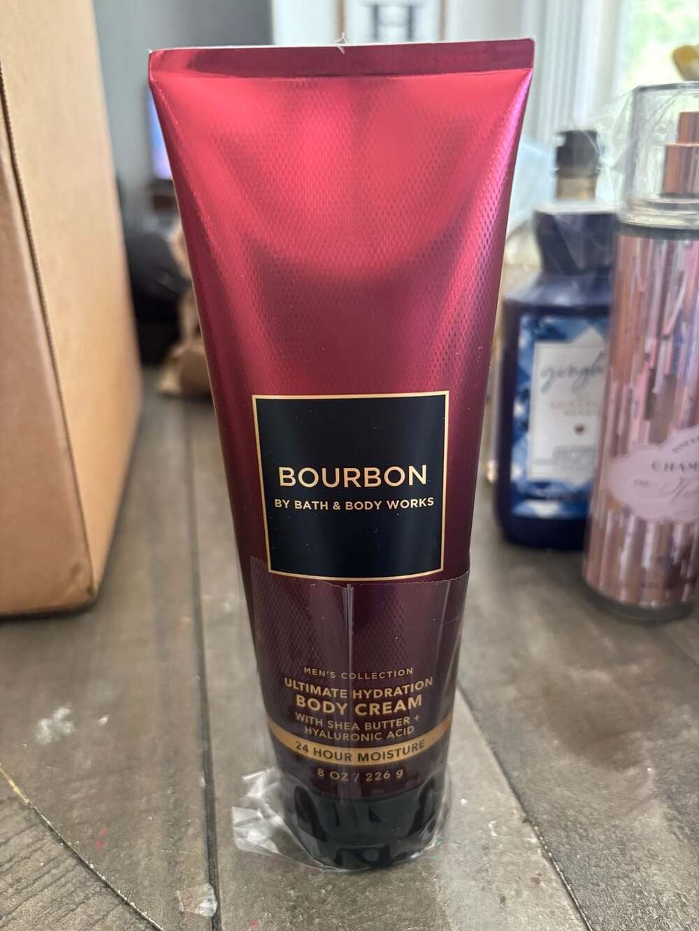 Bath & Body Works Bourbon Ultimate Hydration Body Cream 8 oz